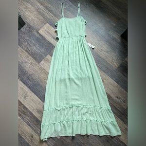 Maxi dress NWT size large